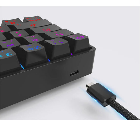 Tastiera wireless Bluetooth con tasti PBT colorati e tastiera meccanica
