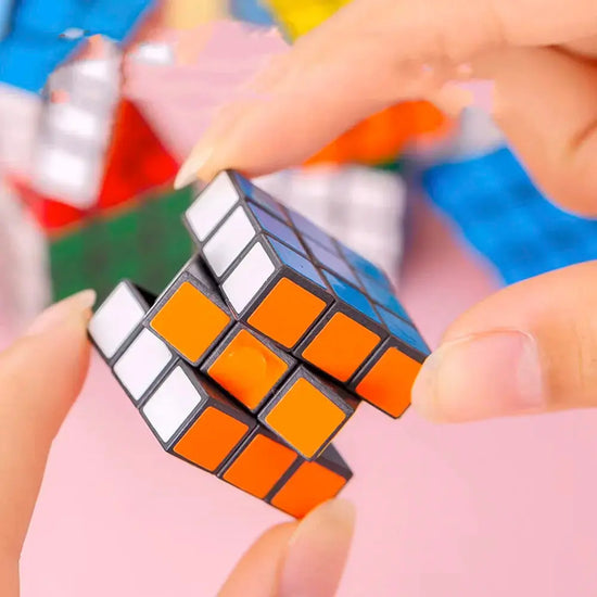 10-50 Pz Mini 3 cm Cubo Magico Per Bambini Giocattoli Educativi Scuola Materna Premio Per Bambini Festa Di Compleanno Bomboniere Goodie Riempitivi Regalo - My Hashtag Shop