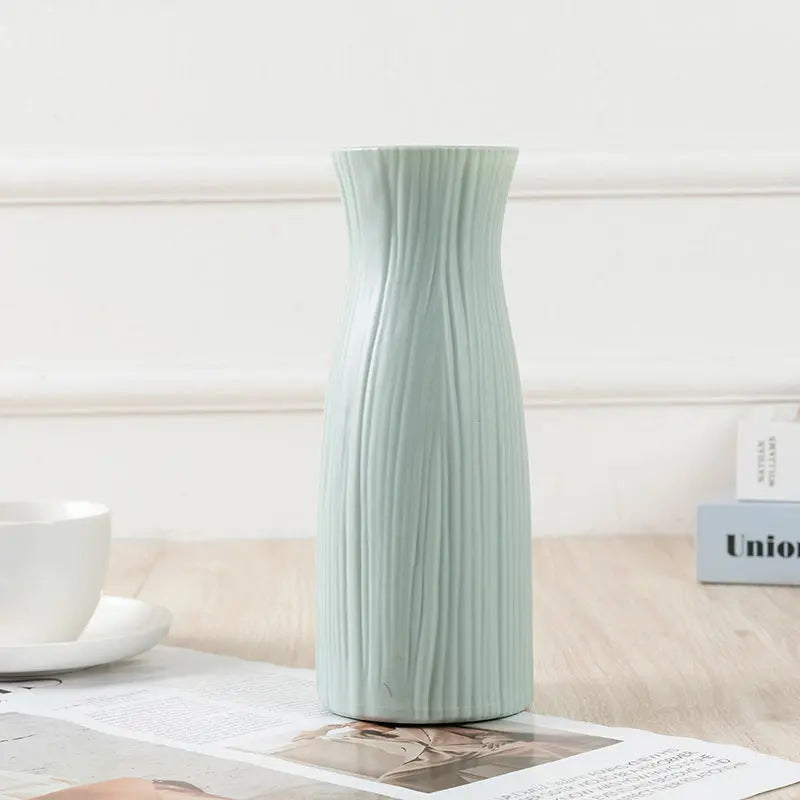 Vase Durable Plastic, Flowers Artificial Flower Ornaments. Liebe - Making Life Easier