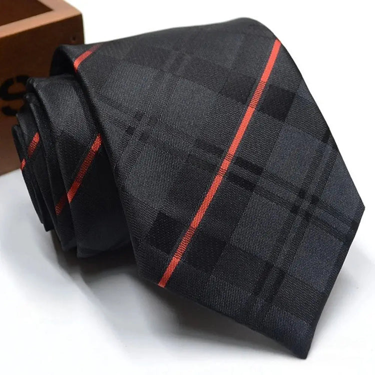 Classic Stripe Necktie Men Business Formal Wedding Tie 8Cm Blue Black Pink Red Neck Ties Fashion Shirt Dress Accessories