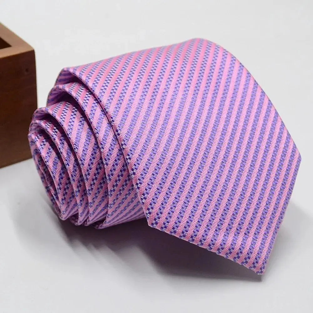 Classic Stripe Necktie Men Business Formal Wedding Tie 8Cm Blue Black Pink Red Neck Ties Fashion Shirt Dress Accessories