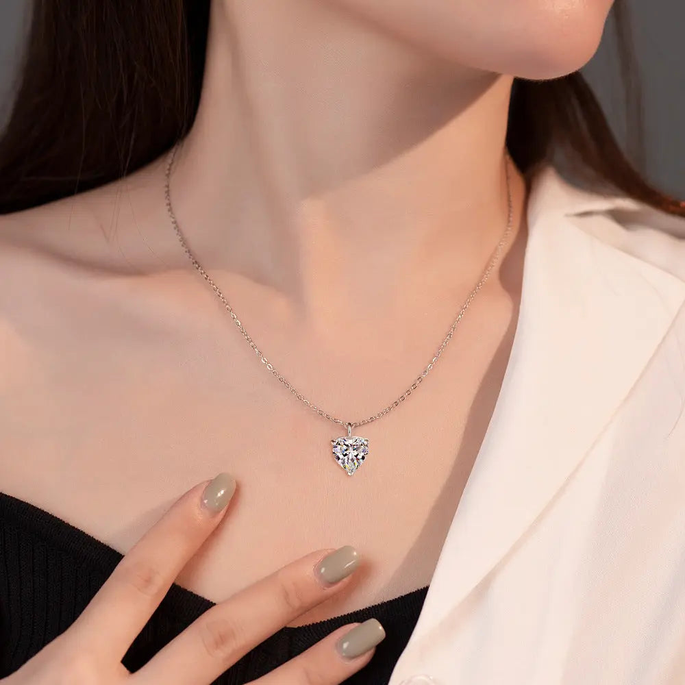 Simple Heart-shaped Zircon Pendant Necklace Versatile HASHTAG
