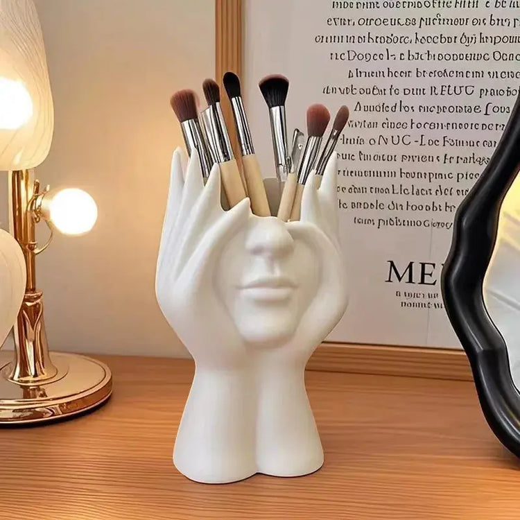 A Face Of A Million Thoughts Makeup Brush Holder. - HASHTAG