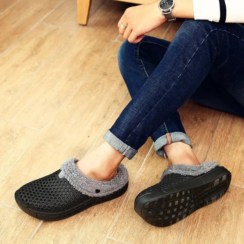 Winter Slippers Warm Fuzzy Plush Zapatos all ages. Liebe - Making Life Easier