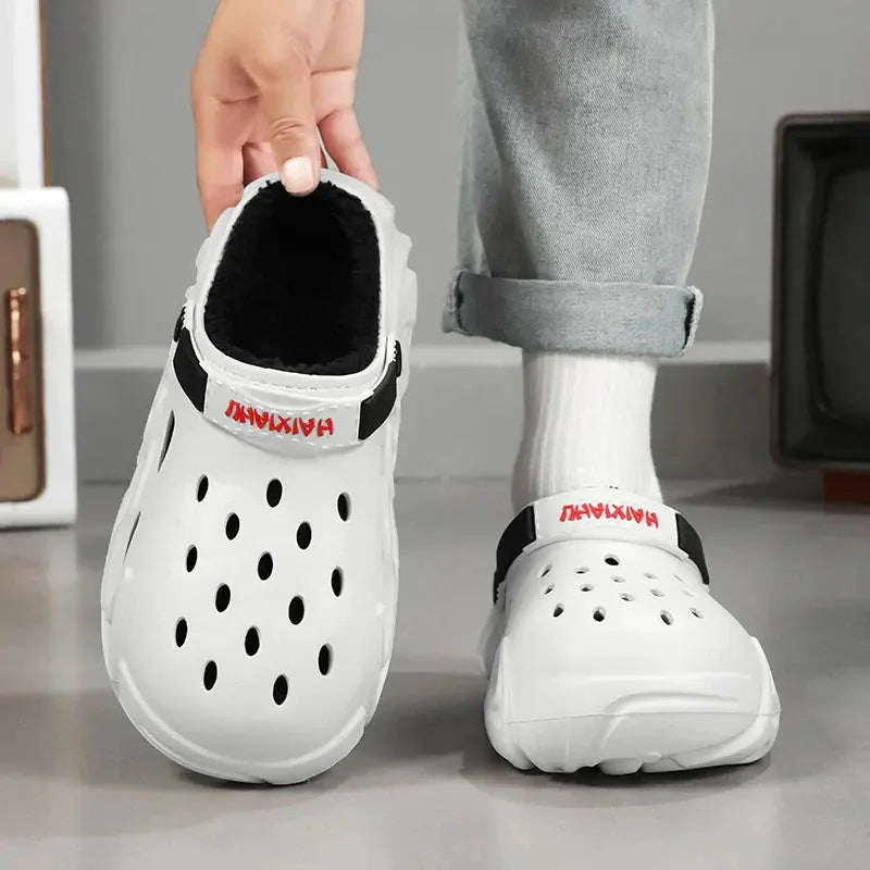 Winter Plush Fur Slippers Warm Furry Indoor Shoes all ages. Liebe - Making Life Easier