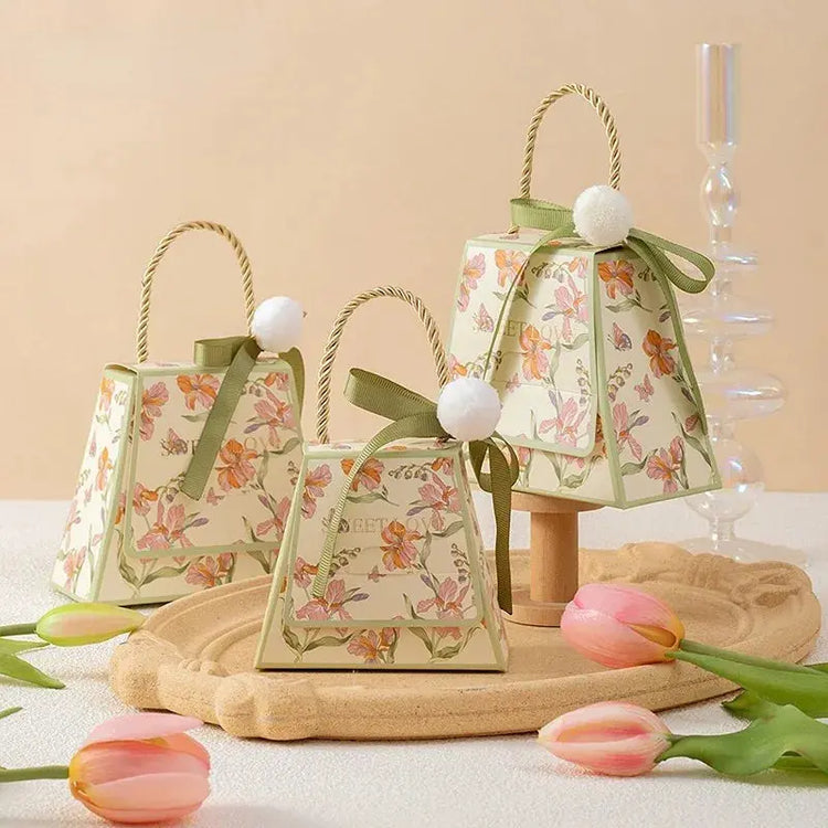 Paperboard Flower Wedding Gift Bag 10pcs Liebe - Making Life Easier