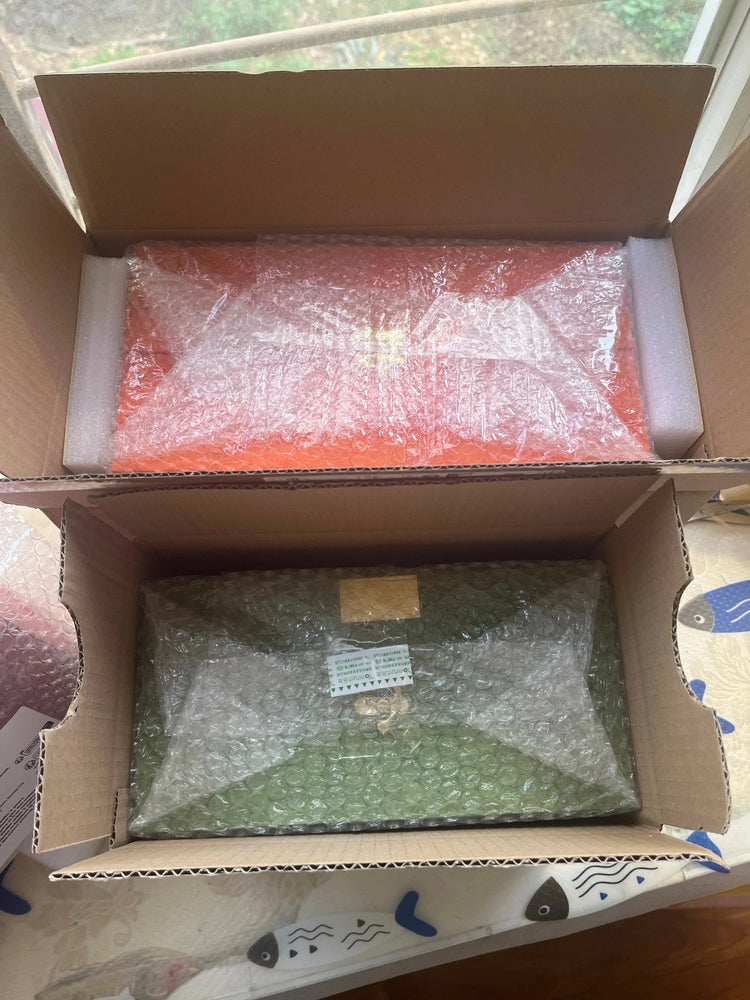 Metal Handheld Gift Box With Luxury Scarf. Liebe - Making Life Easier