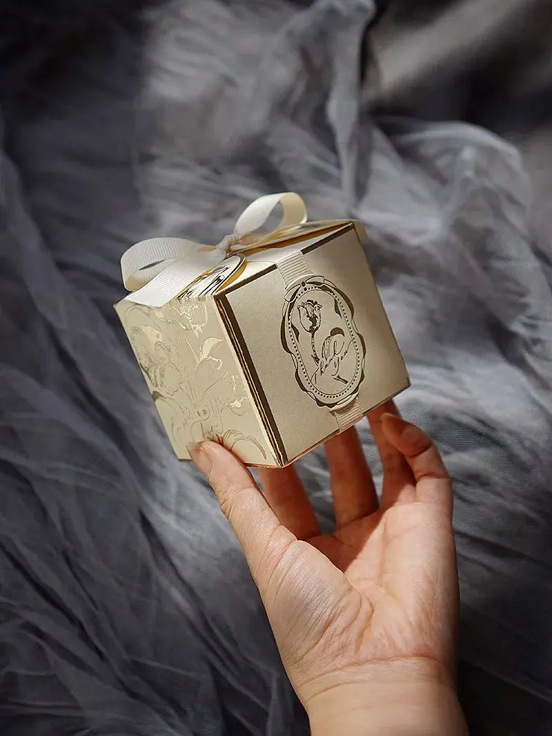 Tulips Flower Candy Box Gift Cardboard Boxes. Liebe - Making Life Easier