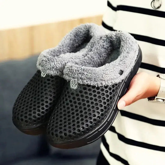 Winter Slippers Warm Fuzzy Plush Zapatos all ages. Liebe - Making Life Easier