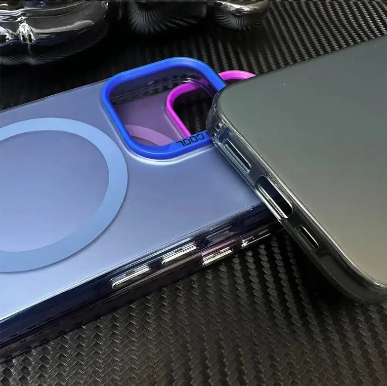 La custodia per telefono H-Hobbit Cool per IPhone 16 15 14 13 12 11 Pro Max Plus Cover posteriore antiurto color argento - My Hashtag Shop