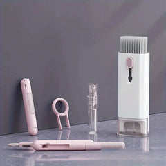 Kit di pulizia portatile 7 in 1: tastiera, auricolare, schermo, mini spazzole, fessure. Gadget da viaggio |   Elementi essenziali per il ritorno a scuola HASHTAG