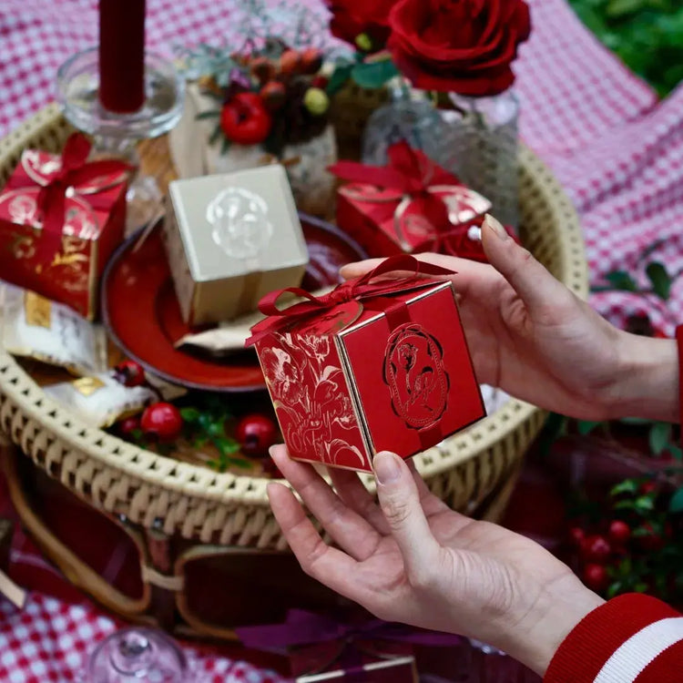 Tulips Flower Candy Box Gift Cardboard Boxes. Liebe - Making Life Easier