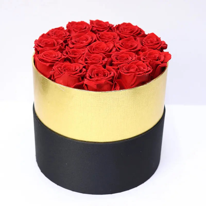 Exquisite roses in beautiful gift box assorted colors. - HASHTAG