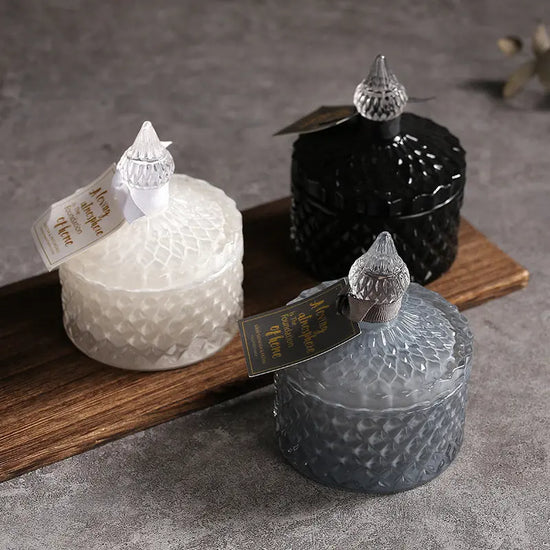 Creative aromatherapy soy wax glass candle with button top lid. Liebe - Making Life Easier