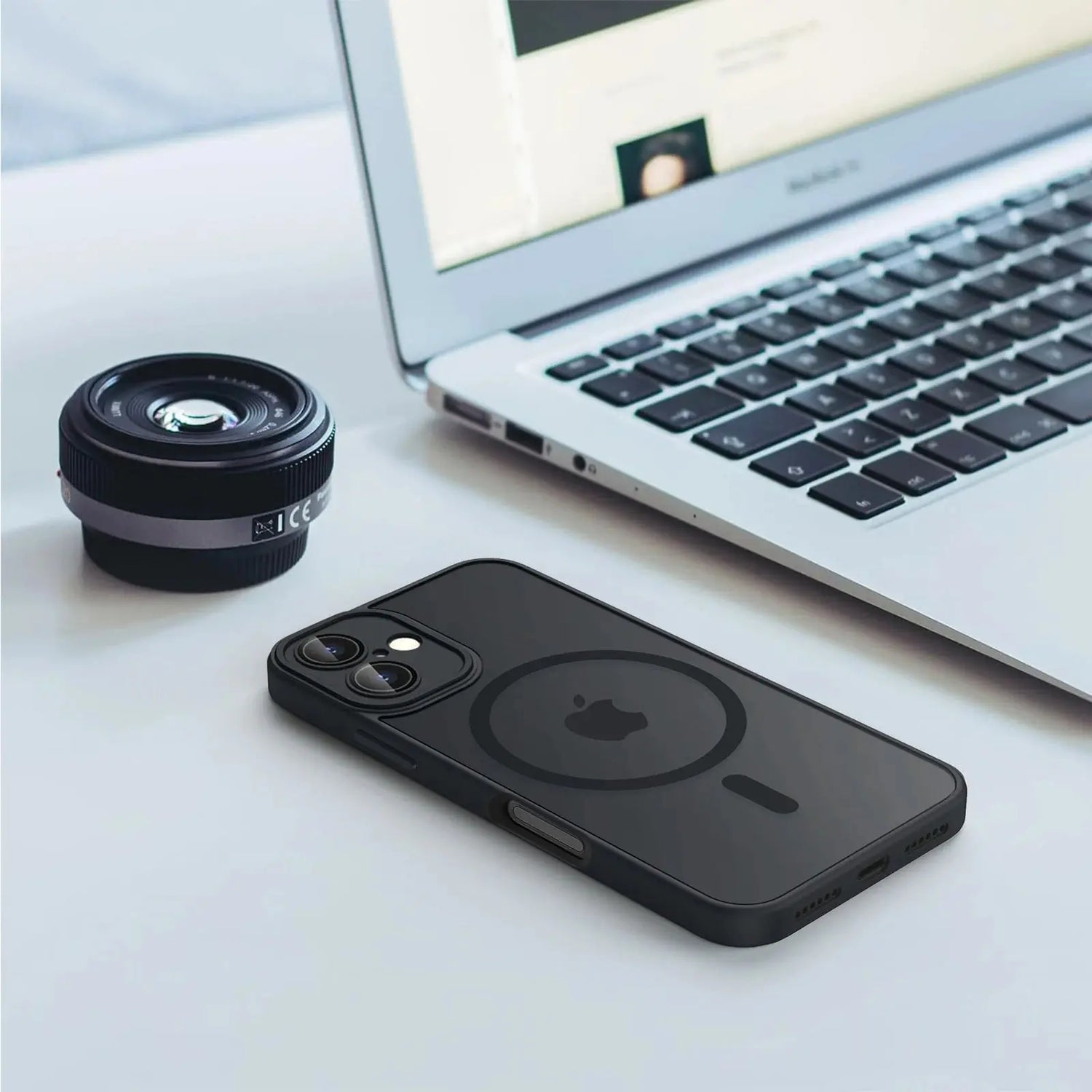 Custodia antiurto magnetica opaca traslucida di lusso per iPhone - My Hashtag Shop