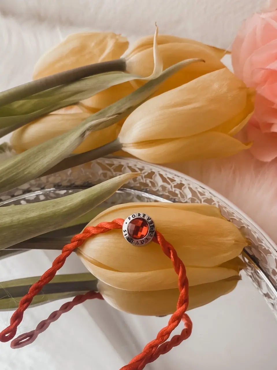 Love is Forever Filo Rosso del Destino